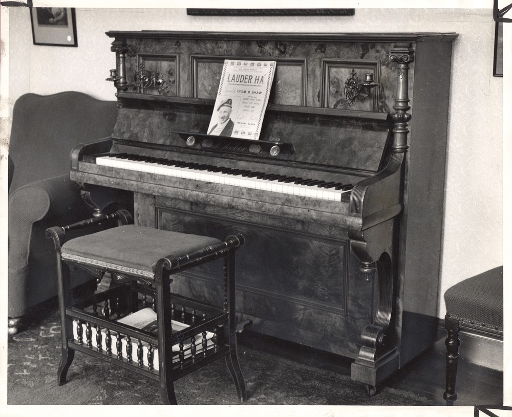 Photo Sir Harry's Piano At Lauder Ha'