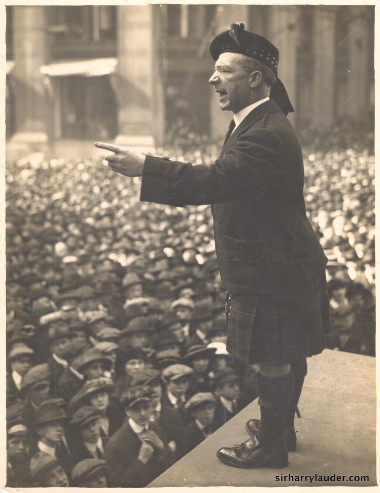 Wall Street Liberty Bond Rally Undated Prob Oct 1917-2